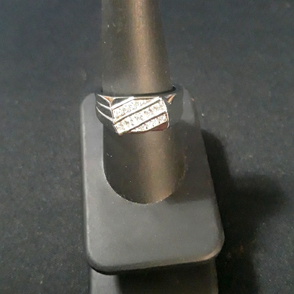 Sterling Silver Men's Cz Ring sz 9 (.925)
